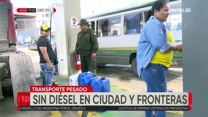 Falta de diésel genera pérdidas de Bs 1.000 diarios a los transportistas, según la dirigencia