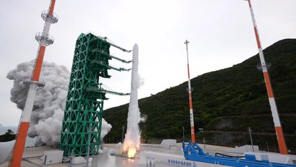 누리호, 첫 실전 완벽 비행...곧 교신 결과 발표 / YTN