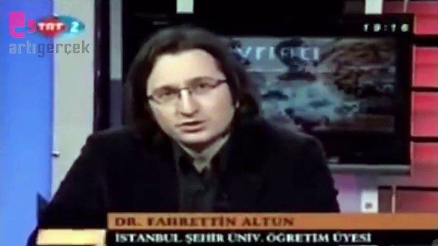 Fahrettin Altun'un Sırrı Süreyya Önder'i konuk ettiği anlar gündem oldu