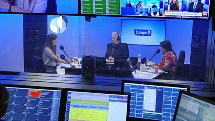 Mareva Galanter, chanteuse