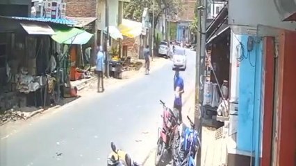 कन्नौज: चाचा ने भतीजे पर बीच सड़क मारी ताबड़तोड़ गोलियां, देखने वालों के उड़ गए होश