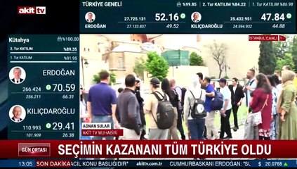 Ayasofya geceden beri tıklım tıklım