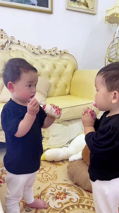 Babies Eating Lollypop | Babies Funny Moments | Cute Babies | Naughty Babies | Funny Babies #babies