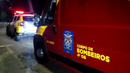 Homem bate veículo contra poste e Corpo de Bombeiros é acionado