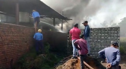 बॉयलर फटने से फैक्ट्री में लगी आग
