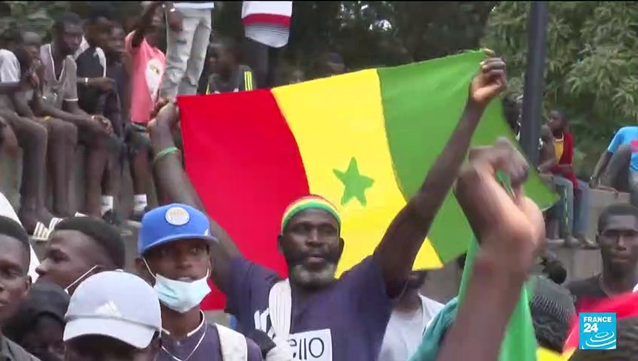 Sénégal : l'opposant Ousmane Sonko ramené de force à Dakar