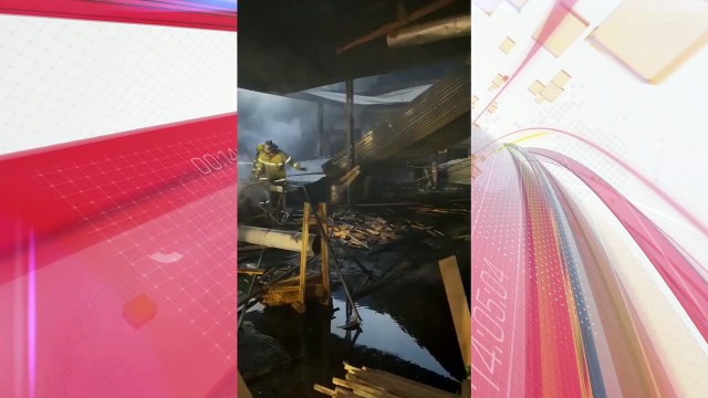 Incêndio atinge fábrica de móveis em Arapongas durante a madrugada