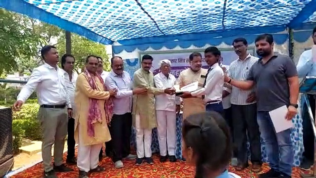 84 मेधावी छात्र-छात्राओं का मैडल व प्रमाण पत्र देकर किया गया सम्मान