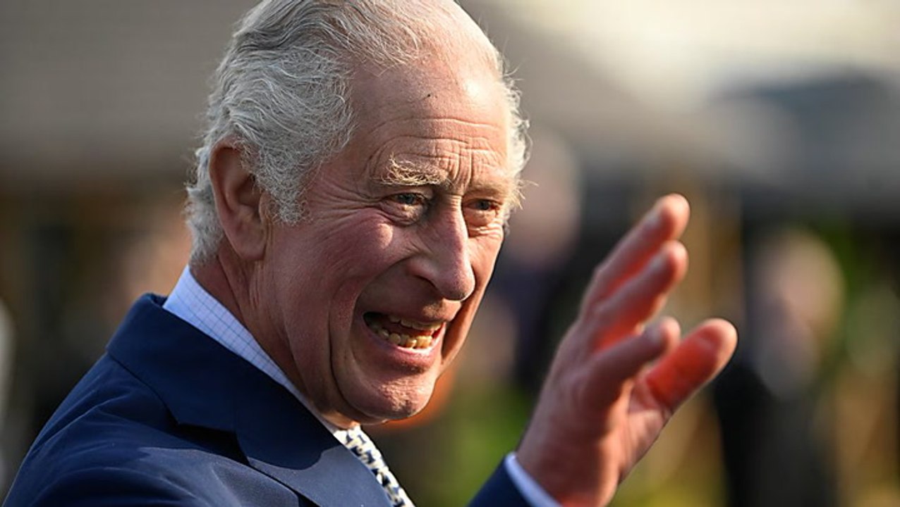 Wie bitte? König Charles wird nochmal gekrönt