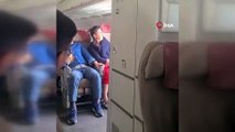 Uçuş Sırasında Acil Çıkış Kapısını Açan Yolcu Gözaltına Alındı!
