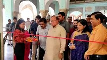 जयपुर के अल्बर्ट हॉल में देखिए हथकरघा उत्पाद, देखने पहुंचे मंत्री