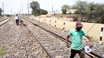 ंगापुर टाउनशिप के पास से ट्रेन का दोहरीकरण का काम चल रहा है रास्ता अभी बंद नहीं करा मंत्री जी के आश्वासन पर