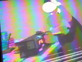 Sharky and George Sharky and George E051 – Crustacean at cross purposes