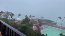 دمار هائل في غوام الأميركية جراء الإعصار ماوار