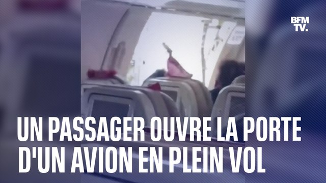 Un passager ouvre la porte d'un avion en plein vol, en Corée du Sud