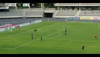 Le pire but contre son camp de l'histoire du football