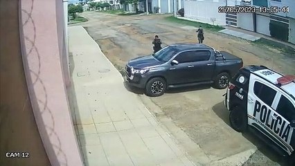 Criminosos se vestem de gáris e fazem família refém em Sobral