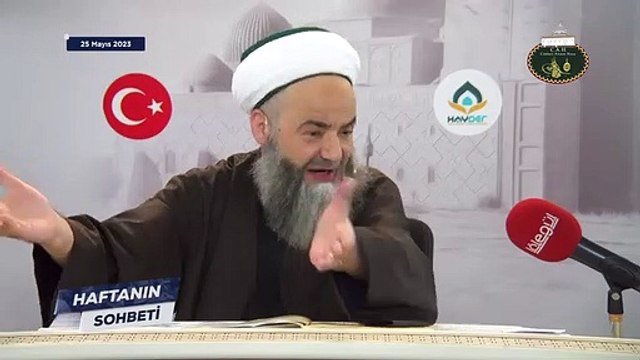 Cübbeli Ahmet Hoca'dan Ahmet Davutoğlu'na çok sert 'kayyım' cevabı!