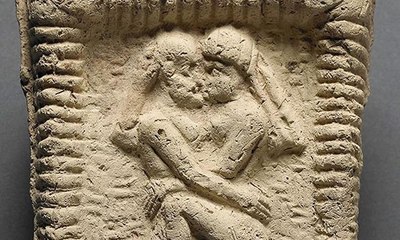 اول قبلة رومانسية في العالم كانت في دولة عربية