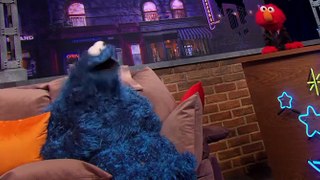 The Not-Too-Late Show with Elmo The Not-Too-Late Show with Elmo S01 E007 Blake Lively/Dan + Shayc