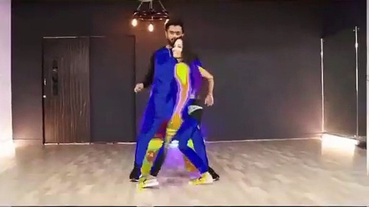 Dance_video%E2%9D%A3%EF%B8%8FSweet_Video___Romantic___Love_Status(360p)