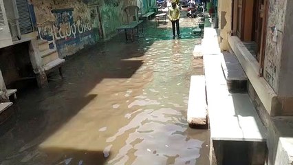 Video- तेज सूंटे के साथ बारिश, निचले स्थानों पर भर गया पानी, नहीं सुधरे हालात