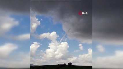 Görenler telefonlarına sarıldı! Sivas'ta ilginç bir doğa olayı yaşandı