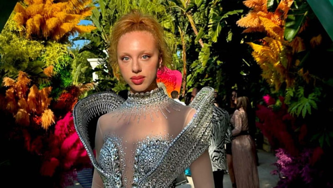 Anna Ermakova in Cannes: Mit diesem Look raubt sie den Atem