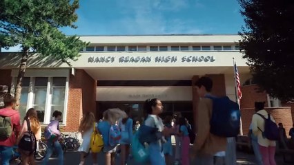 Wednesday Addams (2022) फिल्म की पूरी कहानी हिंदी में – जानिए क्या है इसका रहस्य! 🕷️