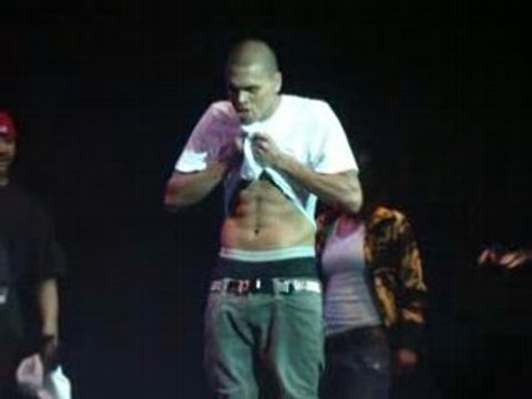 Chris Brown Live Paris - Sensual seduction