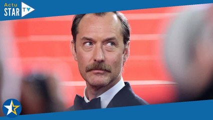 Jude Law recadre les membres de la famille royale d'Angleterre, ses "intrigants" compatriotes : "Je