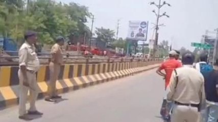 रीवा: फिर शुरू हुआ हेलमेट अभियान, एक सैकड़ा वाहनों पर की कार्रवाई