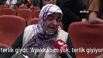 Kılıçdaroğlu'nun yanındaki kadın terlik giydi: 'Ayakkabım yok, terlik giyiyorum'