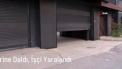 Hızla Gelen Otomobil İş Yerine Daldı, İşçi Yaralandı