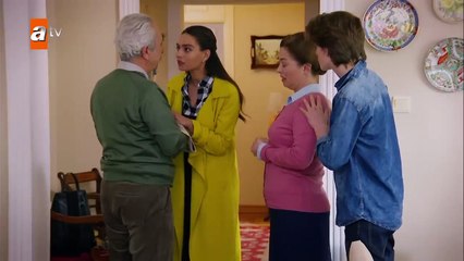 Entre Dos Amores _ İkisini de Sevdim - Capítulo 4 _ Doblado