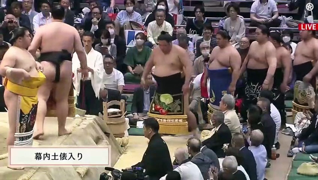 Makuuchi - 12 part 1/1