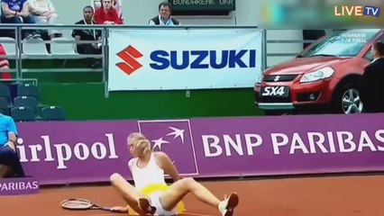 INAPPROPRIATE MOMENTS IN WOMEN'S SPORTS