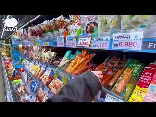ASMR MUKBANG Fire noodles and Various Sausages Kielbasa, Frank, Spam Wurst, Vienna, Kimchi.