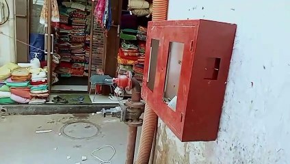नहीं हो रही पाइपों की आपूर्ति, सीवर लाइन का काम बंद