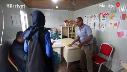 Malatya'da 'depremzede seçmenler' konteynerde oy kullanıyor