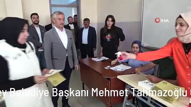 Şahinbey Belediye Başkanı Mehmet Tahmazoğlu Oyunu Kullandı