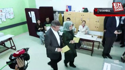Ahmet Davutoğlu oy kullandı