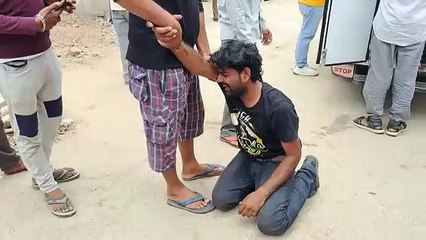 पोस्टमार्टम कराने आए परिजन