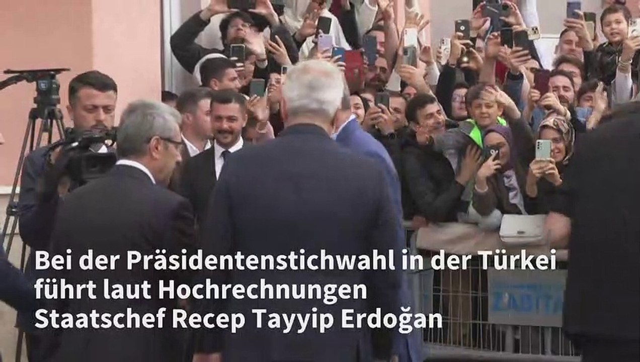 Erdogan führt laut Hochrechnungen bei Präsidentenstichwahl in der Türkei