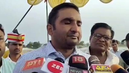 Video : अयोध्या में पर्यटकों के लिए पैराग्लाइडिंग की सुविधा, जाने कैसे मिलेगा लाभ