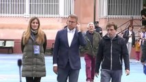 PP gana las municipales con 2,5 puntos sobre PSOE, que pierde Sevilla y otras capitales