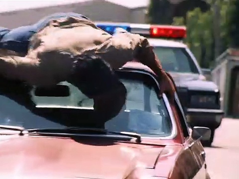 Trio mit vier Fäusten S02E05-Ein nützliches Spielzeug