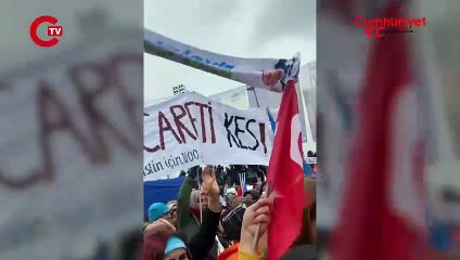 Büyük Ankara Mitingi'nde pankart krizi