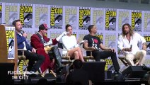 Justice League Respond To Reshoots & Batman Rumors - Comic Con