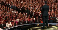 Monologo de Stephen Colbert en Emmys 2017 con Sean Spicer